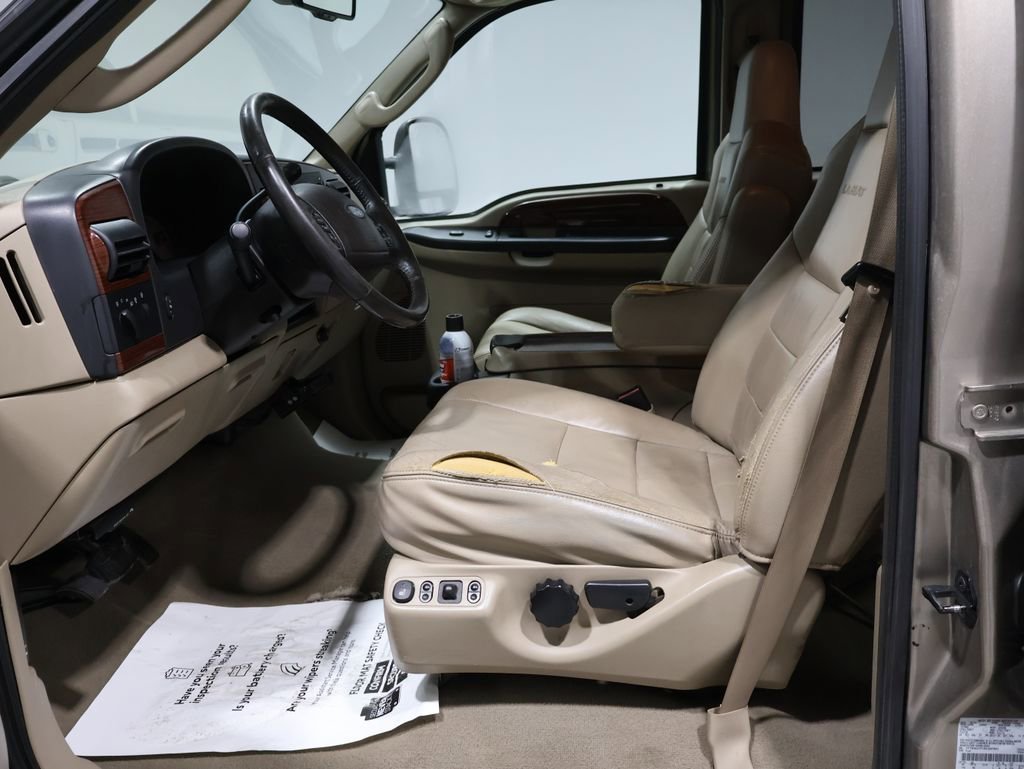Used 2006 Ford F250 Lariat image 10