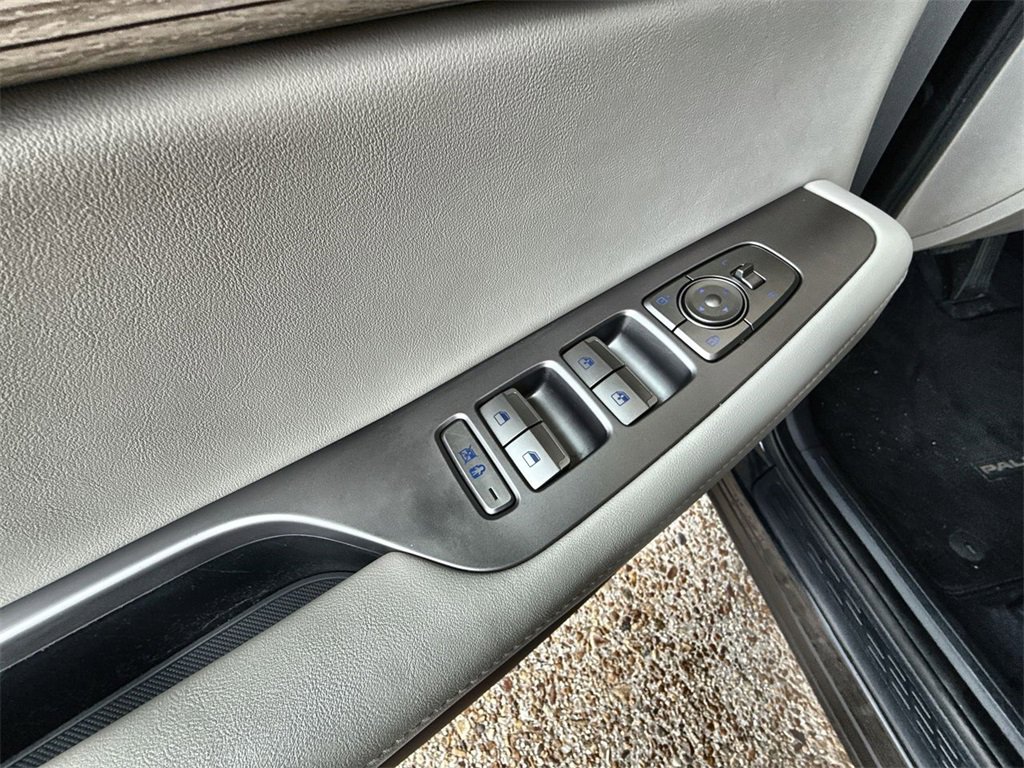 Used 2021 Hyundai Palisade SEL image 22