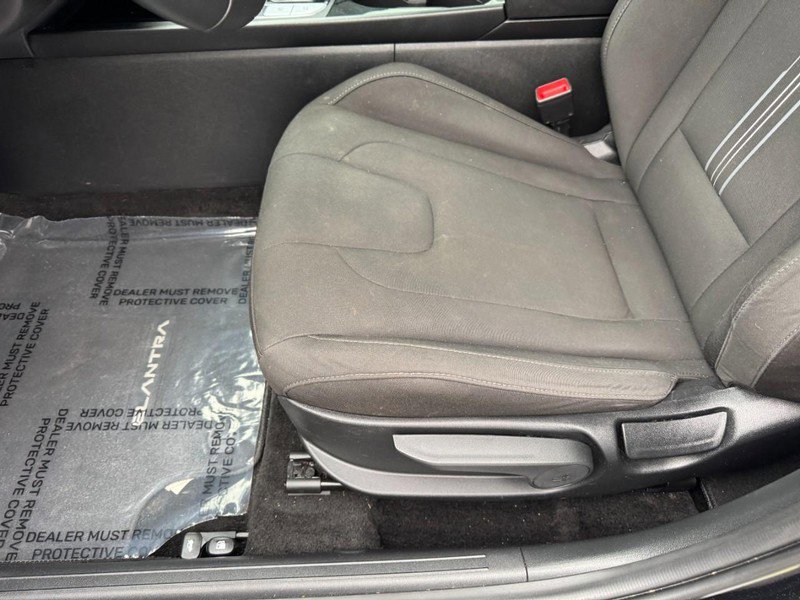 Used 2023 Hyundai Elantra SEL w/ Convenience Package FWD image 14