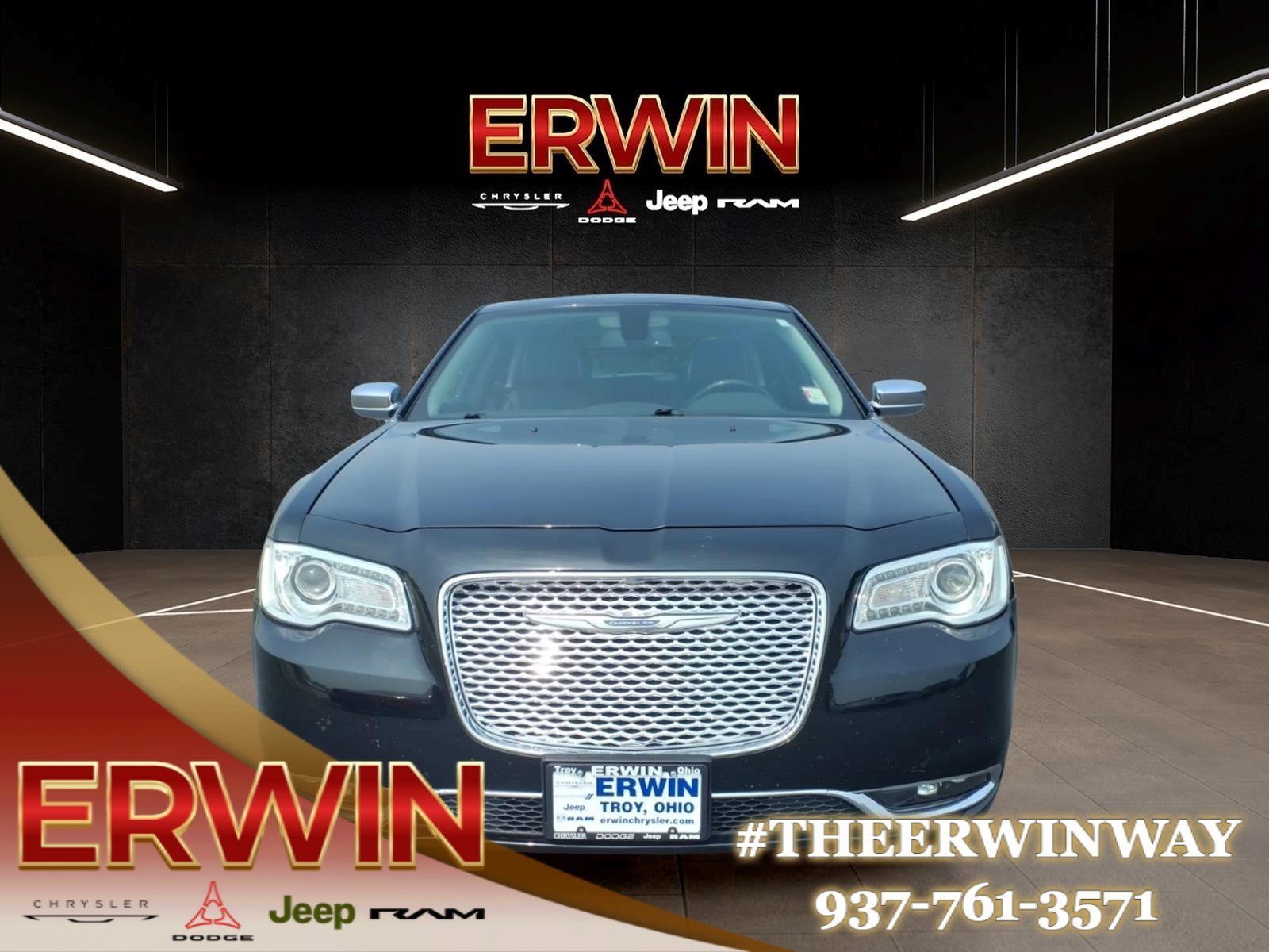 Used 2017 Chrysler 300 C AWD/4WD image 2