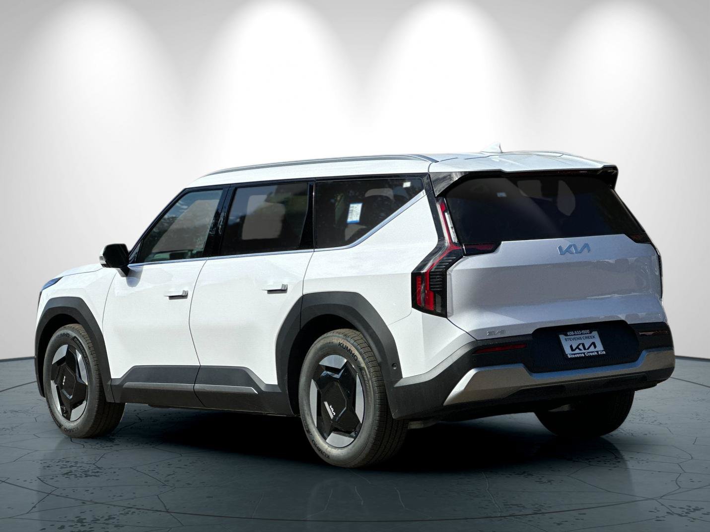 New 2026 Kia EV9 Wind AWD/4WD image 6