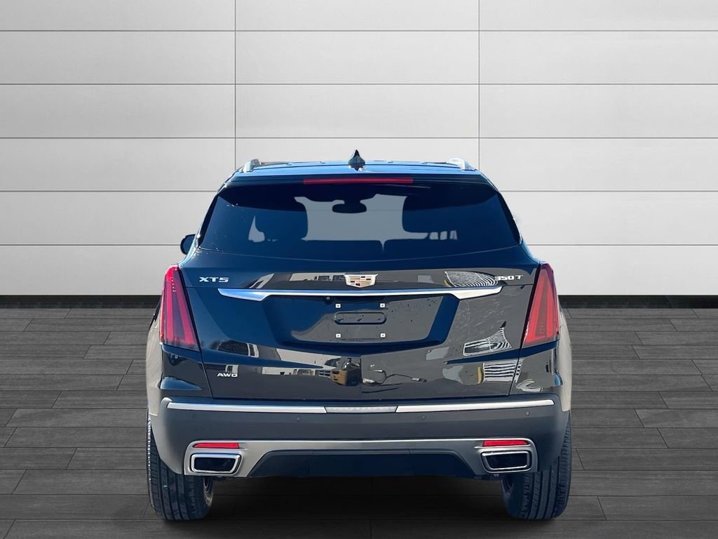 Certified 2022 Cadillac XT5 Premium Luxury image 4