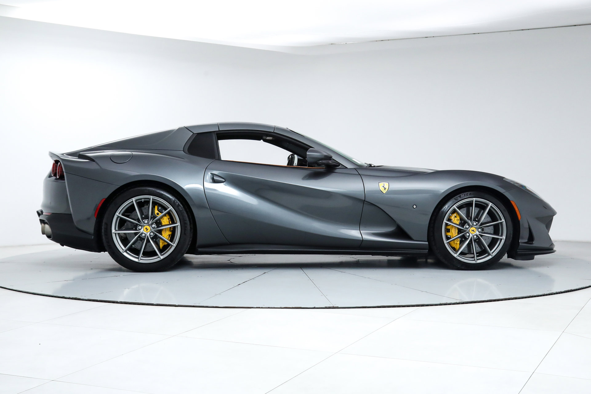 Certified 2022 Ferrari 812 GTS image 11