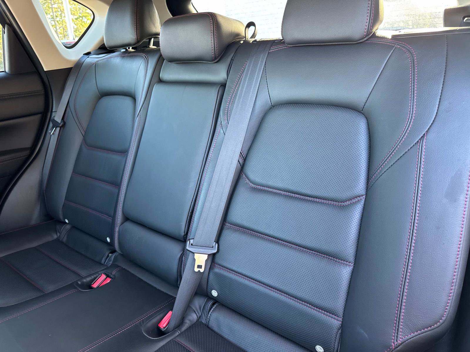 Used 2024 MAZDA CX-5 Carbon Edition image 13