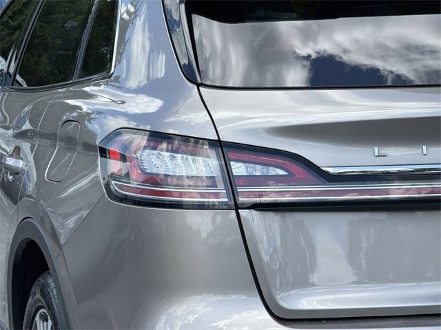 Used 2019 Lincoln Nautilus Select w/ Class II Trailer Tow Package image 10