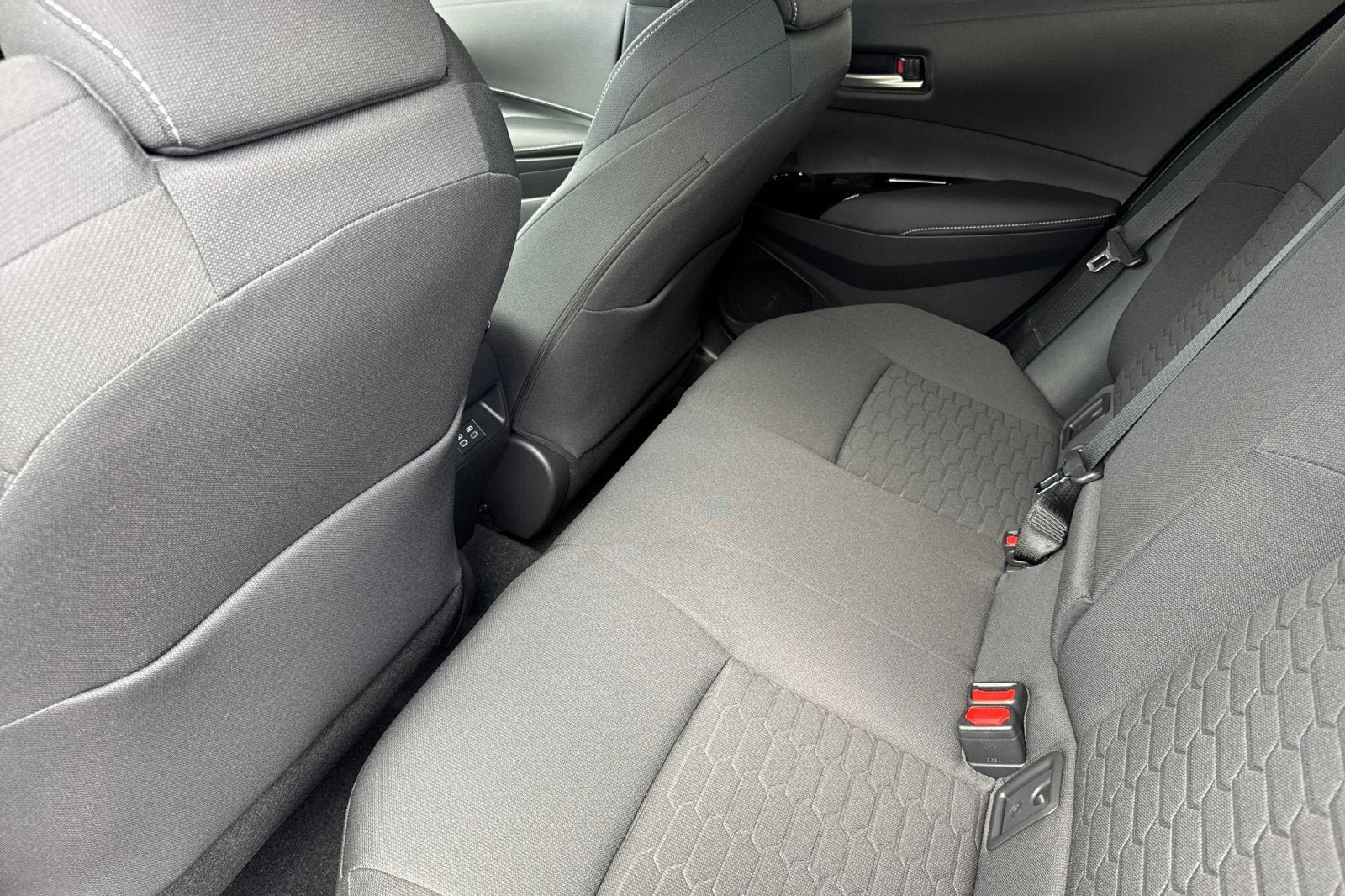 New 2027 Toyota Corolla SE w/ SE Premium Package FWD image 10