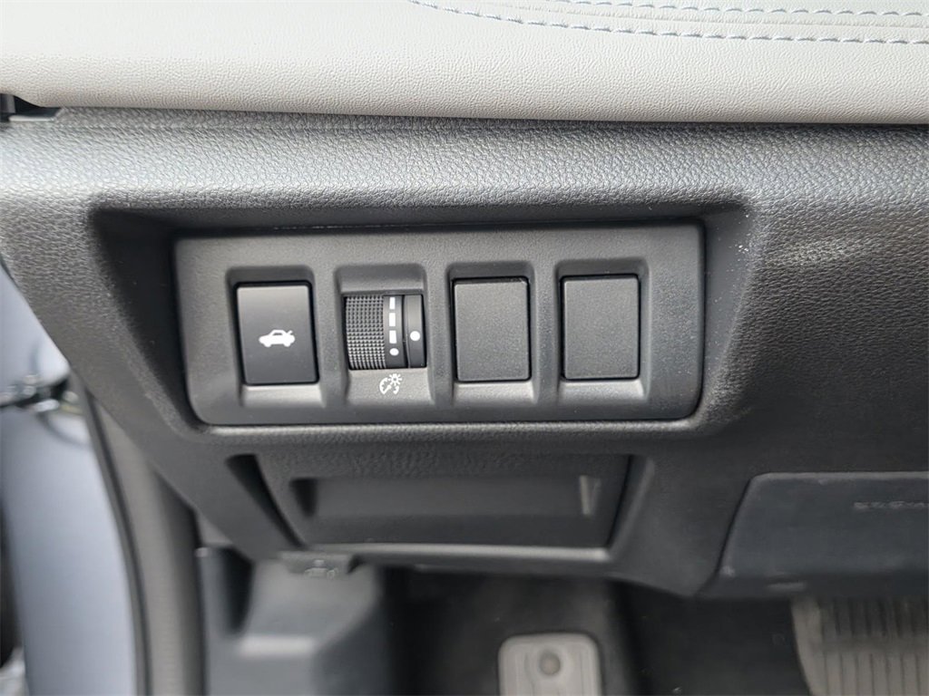 Certified 2025 Subaru Legacy Limited image 24