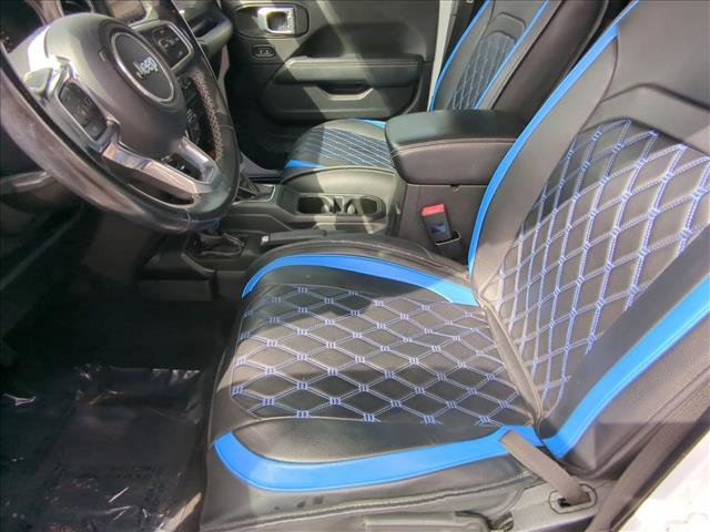 Used 2020 Jeep Wrangler Unlimited Sahara image 15