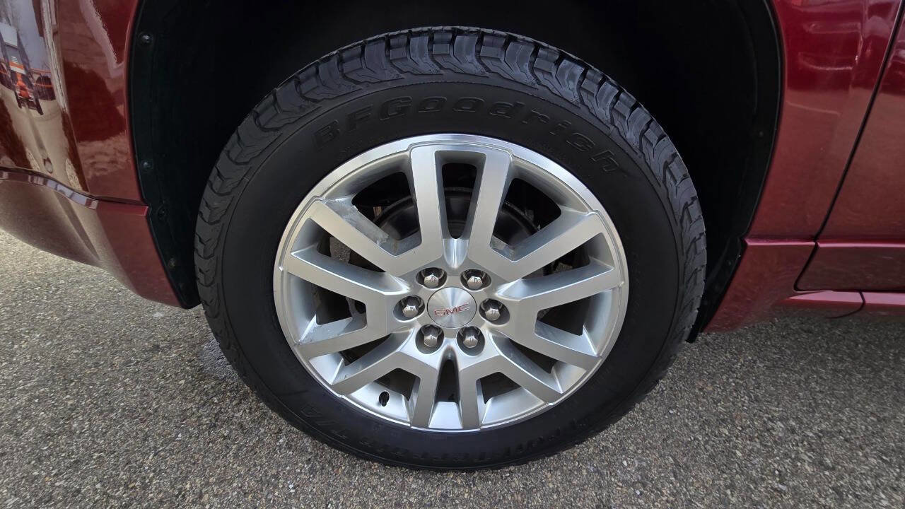 Used 2015 GMC Acadia Denali image 13