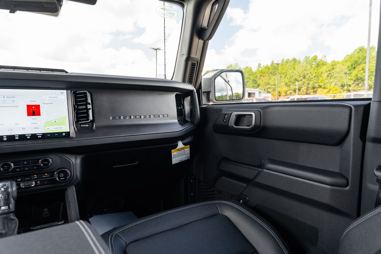 New 2026 Ford Bronco Badlands AWD/4WD image 23