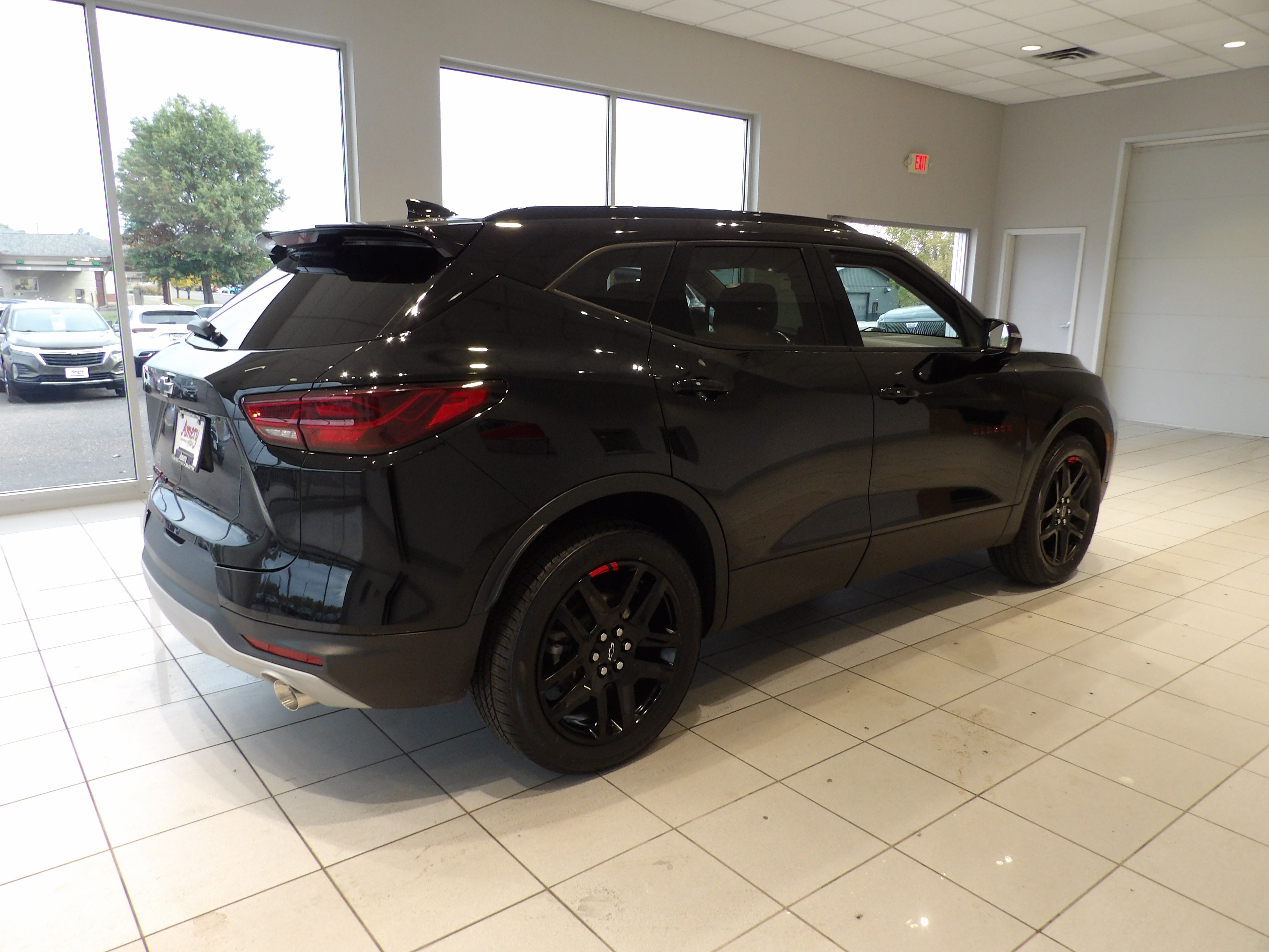 Used 2023 Chevrolet Blazer LT AWD/4WD image 5