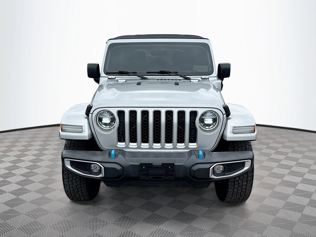 Used 2022 Jeep Wrangler Unlimited Sahara image 2