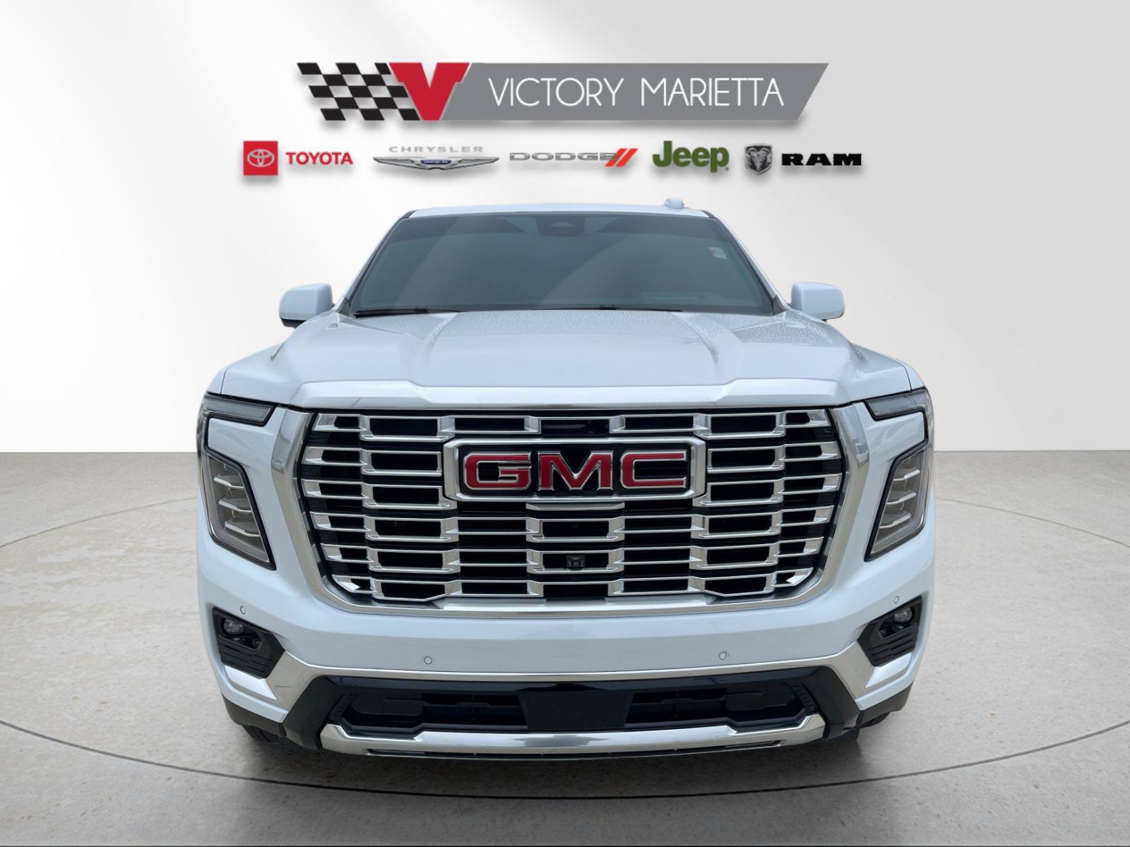 Used 2026 GMC Yukon XL Denali AWD/4WD image 8
