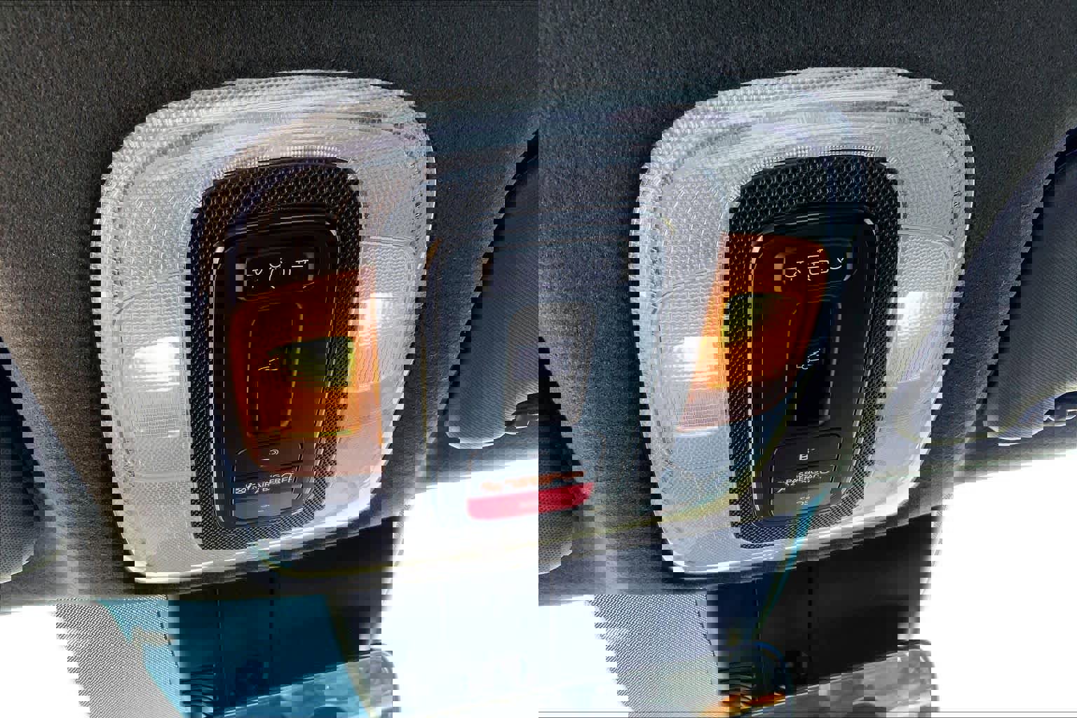 Used 2025 Hyundai Elantra N image 30