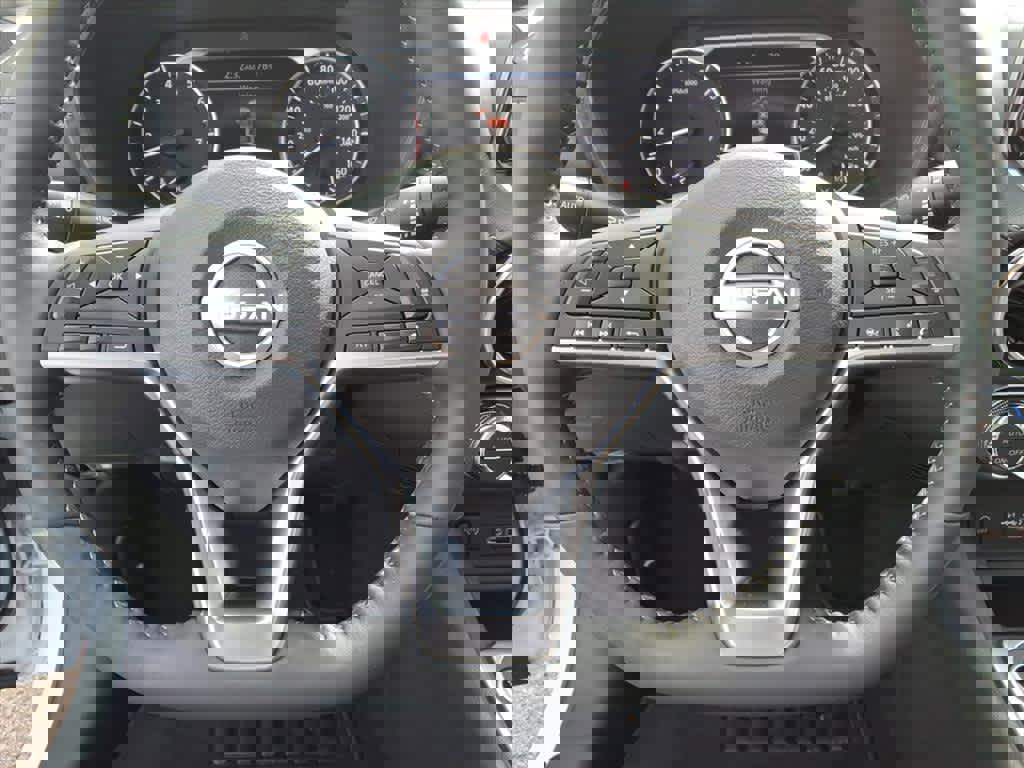 Used 2025 Nissan Sentra SV w/ All-Weather Package image 19