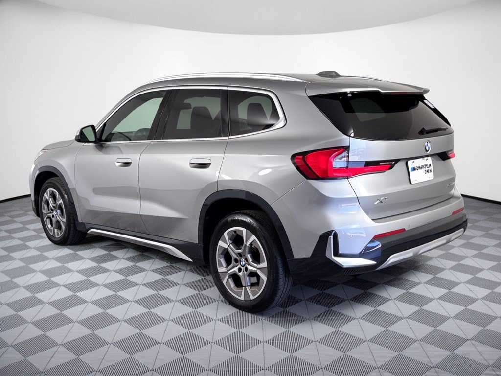 Certified 2023 BMW X1 xDrive28i w/ Convenience Package AWD/4WD image 3