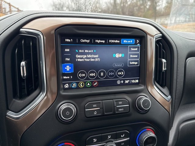 Used 2021 Chevrolet Silverado 1500 High Country w/ Technology Package image 27