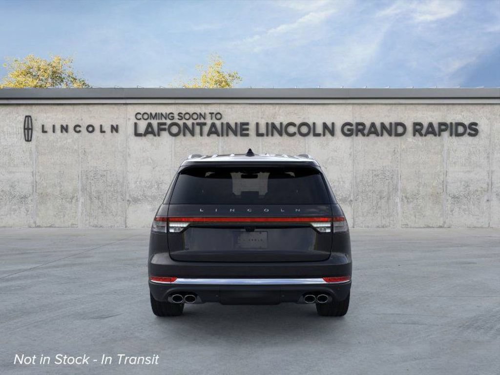 New 2026 Lincoln Aviator Reserve w/ Luxury Package AWD/4WD image 5