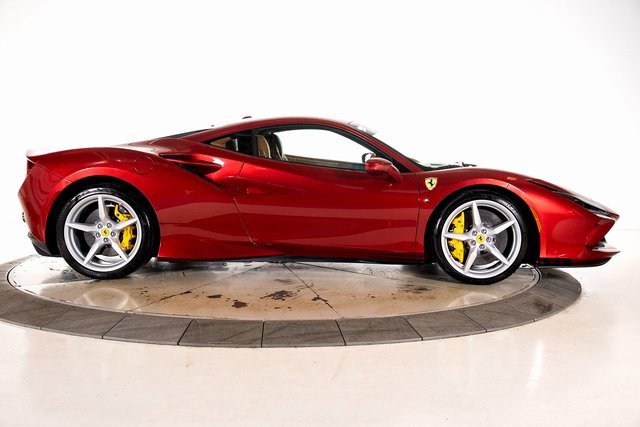 Used 2022 Ferrari F8 Tributo image 12