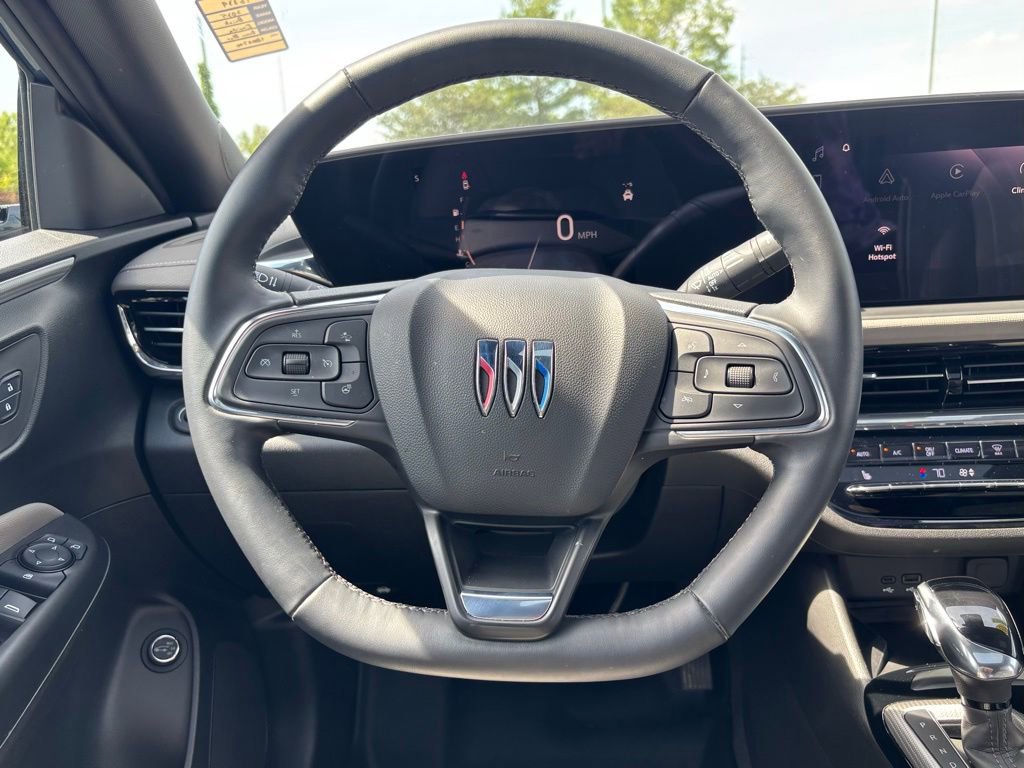 Used 2025 Buick Envista Avenir FWD image 26