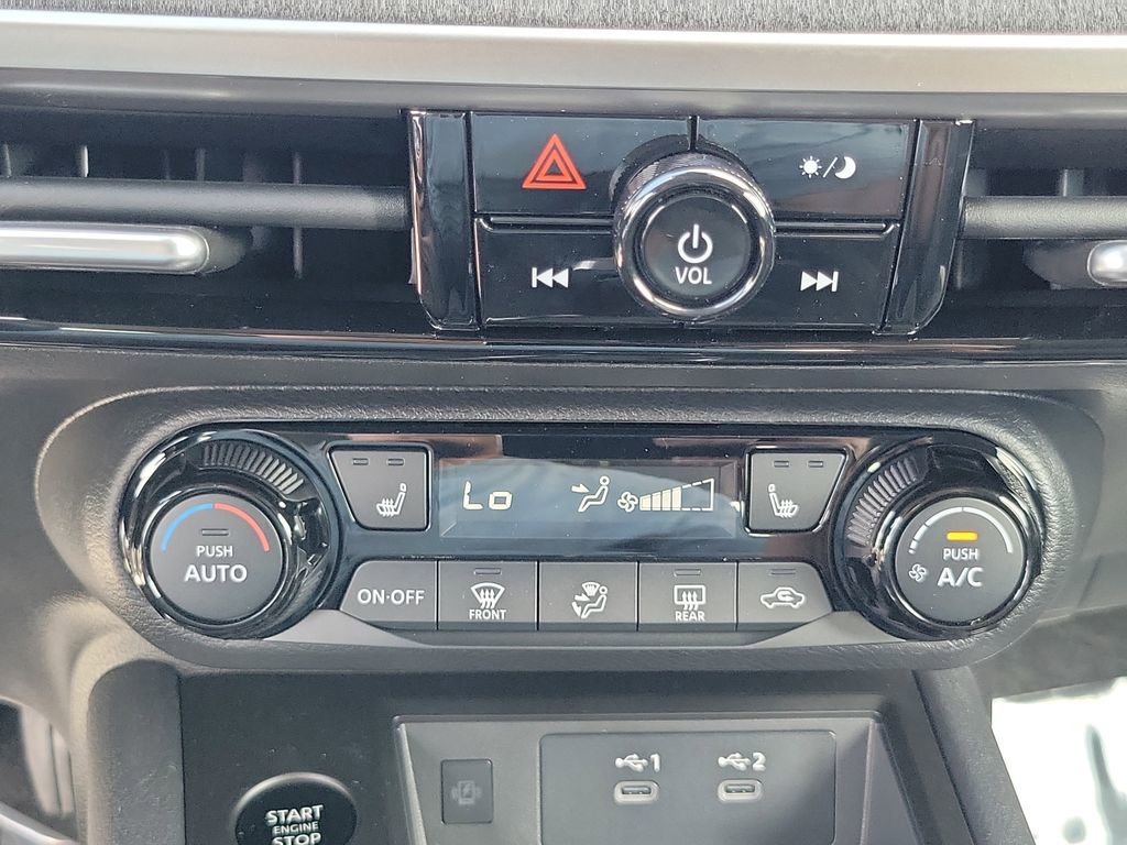 New 2026 Nissan Kicks SV w/ SV Premium Package FWD image 15