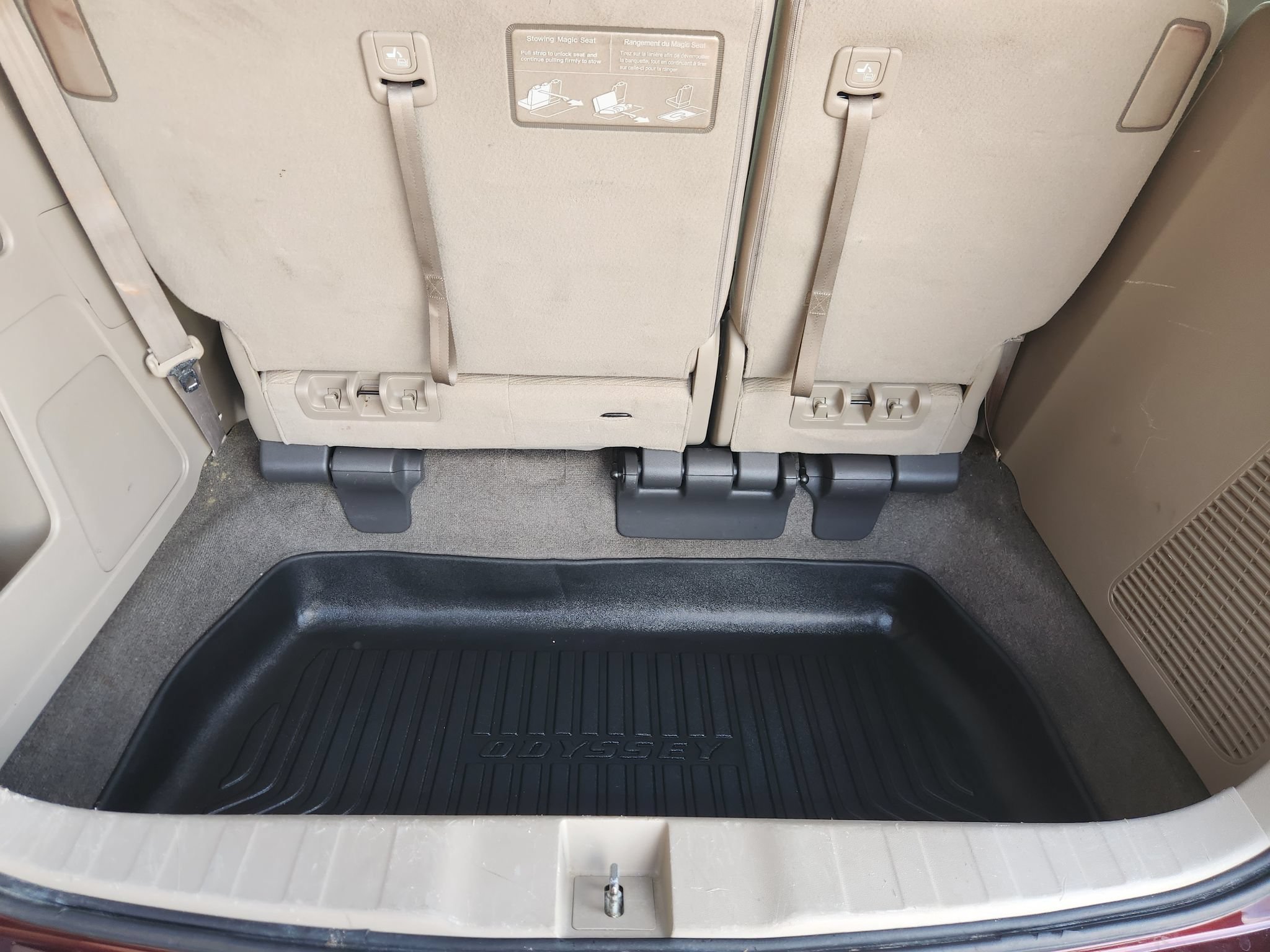 Used 2013 Honda Odyssey LX image 31