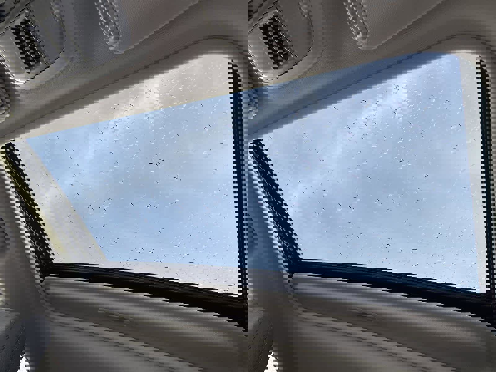 Used 2025 Subaru Crosstrek 2.0i Premium image 14