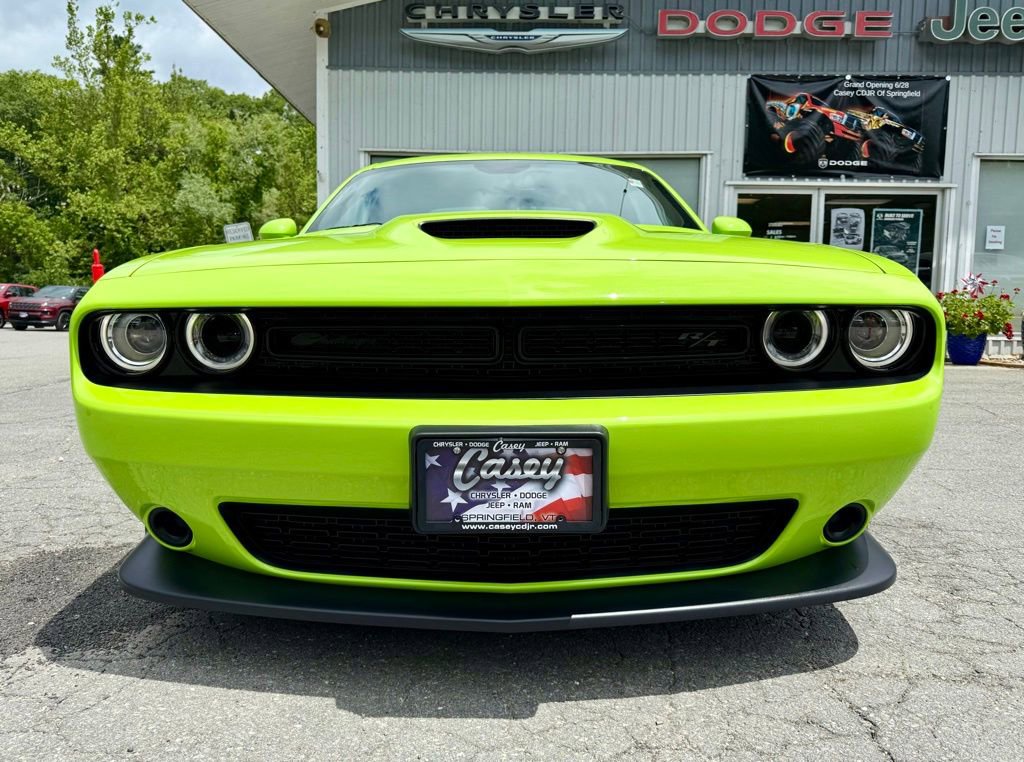 Used 2023 Dodge Challenger R/T w/ Blacktop Package image 7