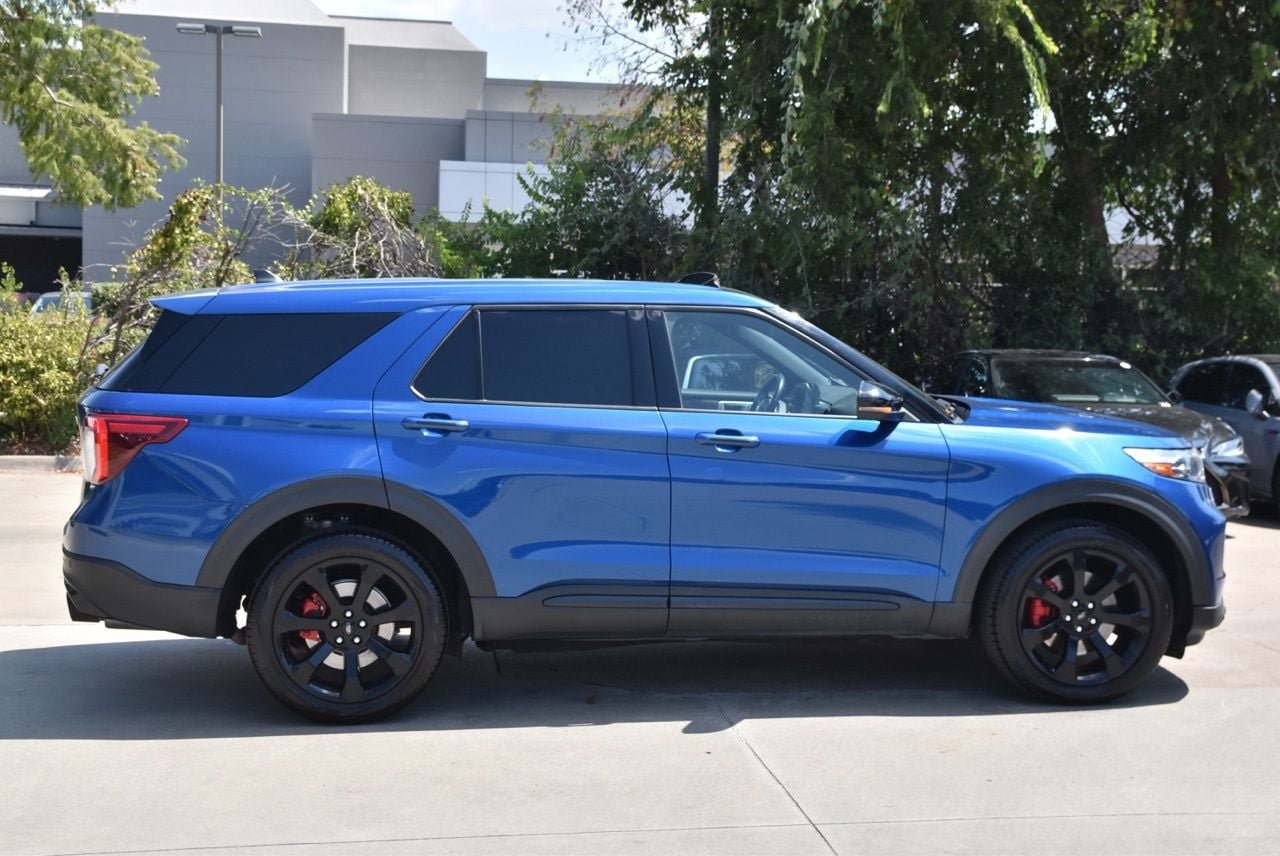 Certified 2022 Ford Explorer ST w/ Equipment Group 401A AWD/4WD image 6