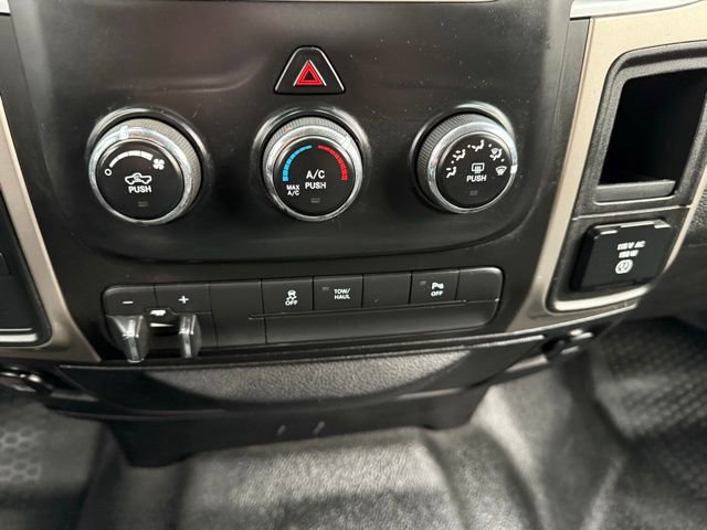 Used 2014 RAM 2500 SLT w/ Protection Group image 21