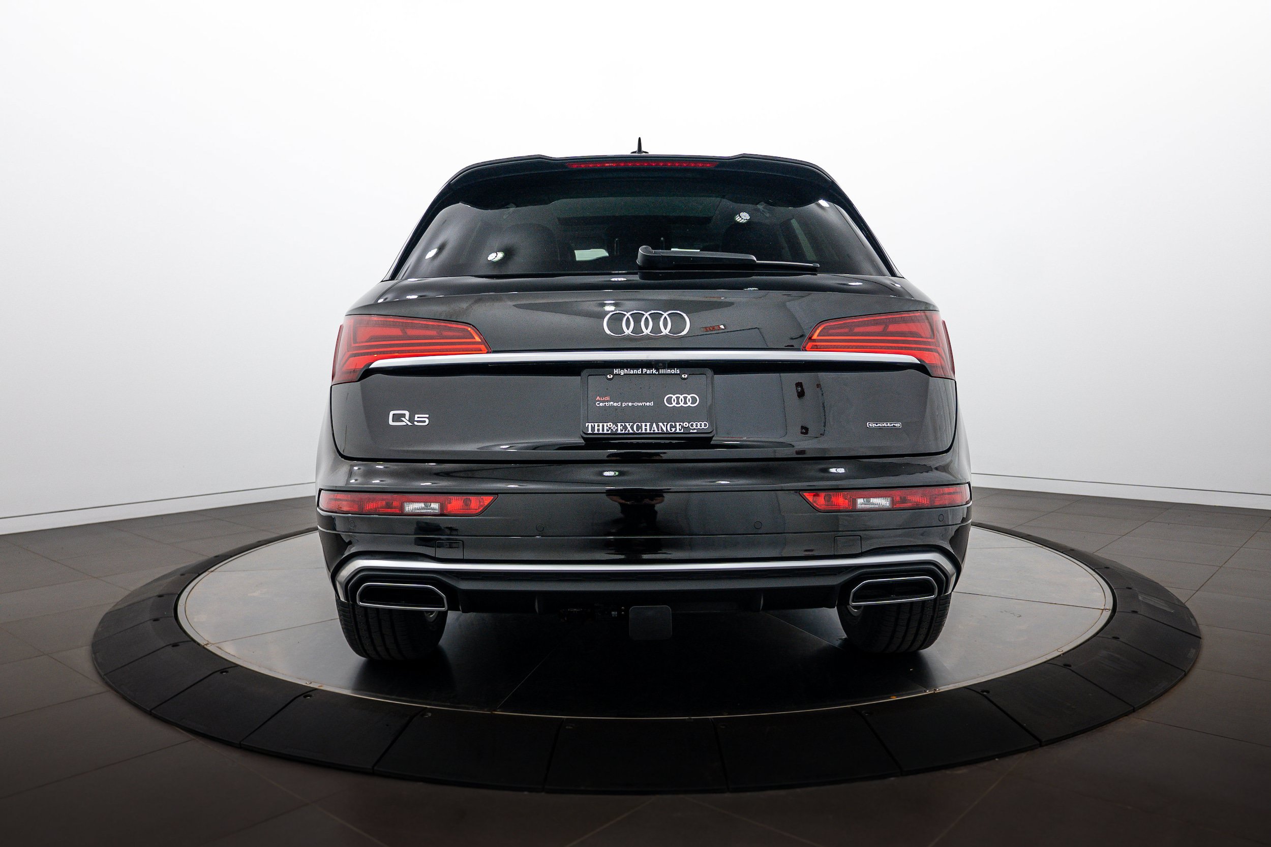 Certified 2023 Audi Q5 2.0T Premium w/ Convenience Package AWD/4WD image 21