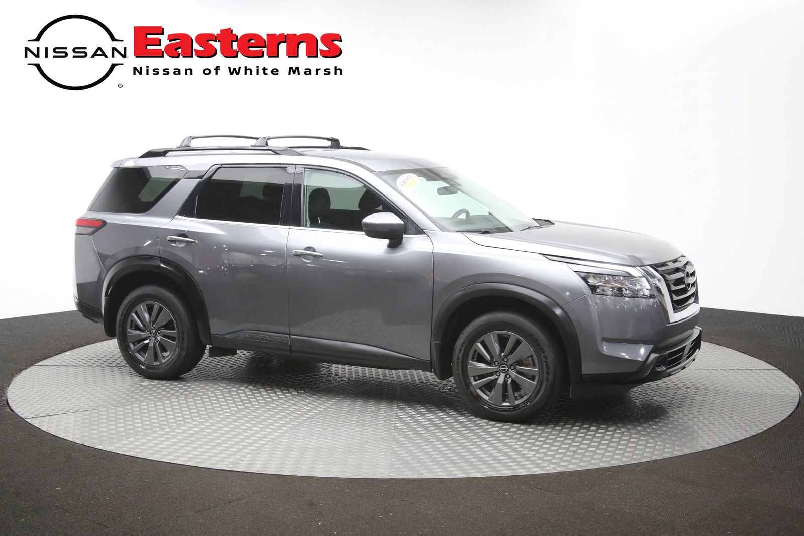 Used 2022 Nissan Pathfinder SV AWD/4WD image 44