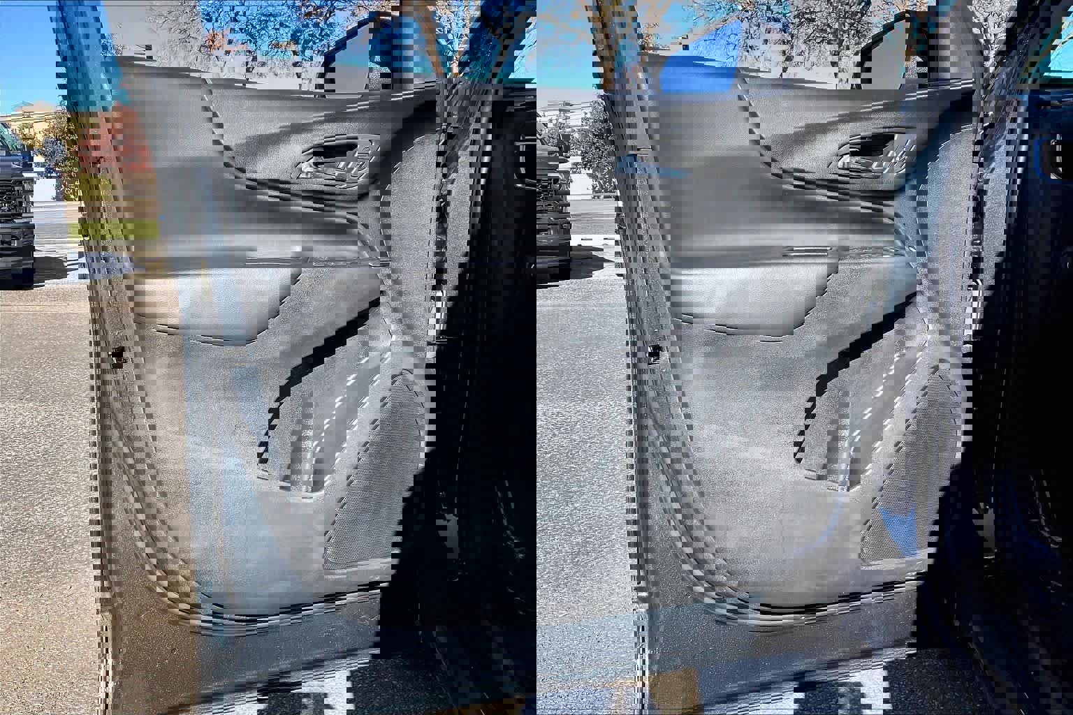 Used 2023 Chevrolet Equinox LT image 40