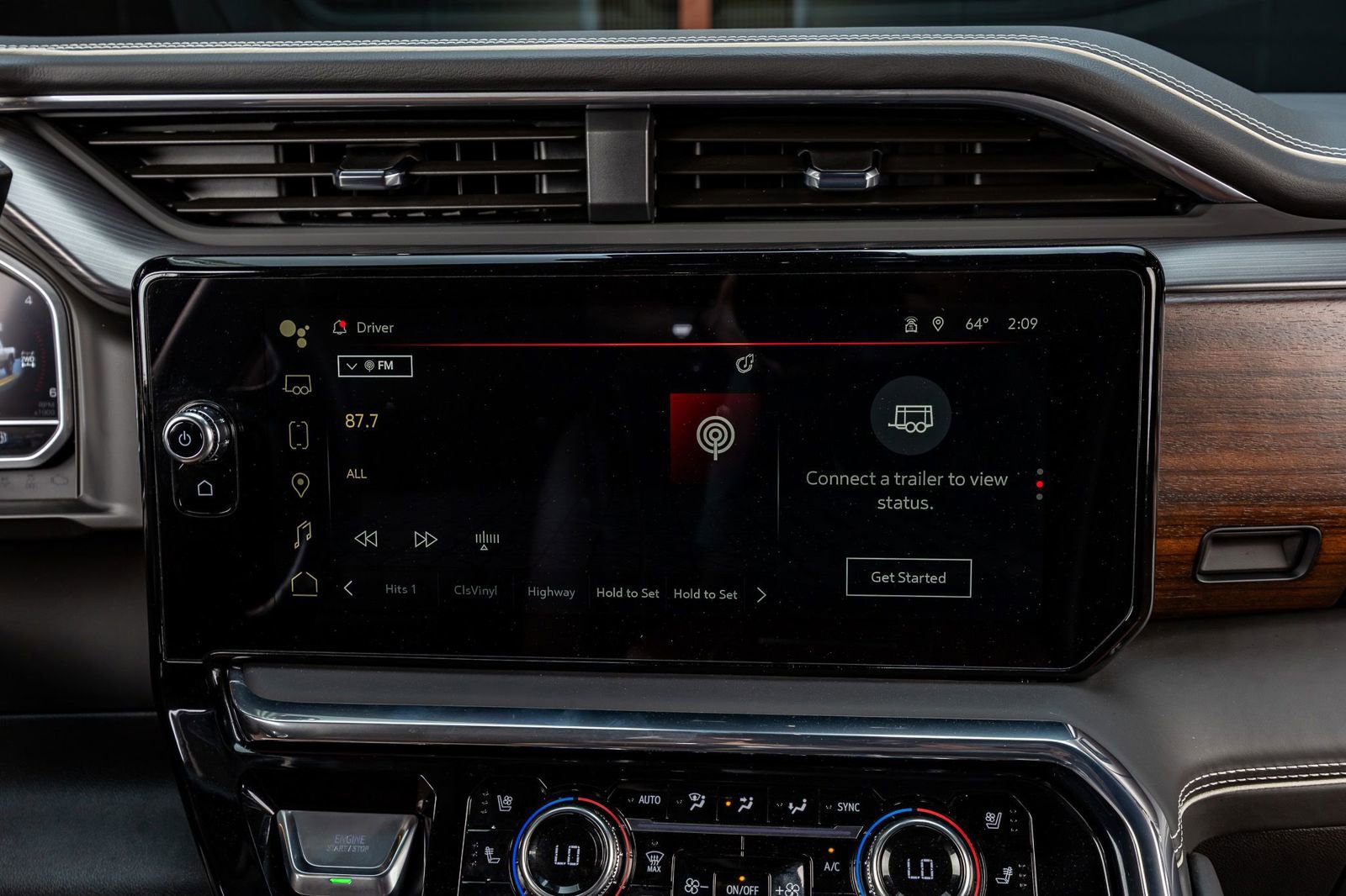 Used 2025 GMC Sierra 2500 Denali Ultimate AWD/4WD image 23