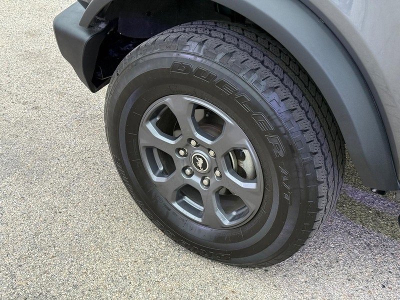 Used 2022 Ford Bronco Big Bend image 9