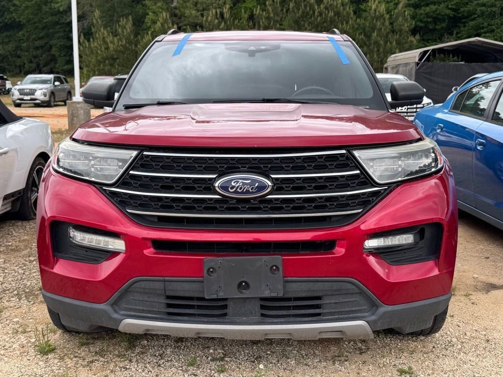 Used 2020 Ford Explorer XLT w/ Equipment Group 202A RWD image 3