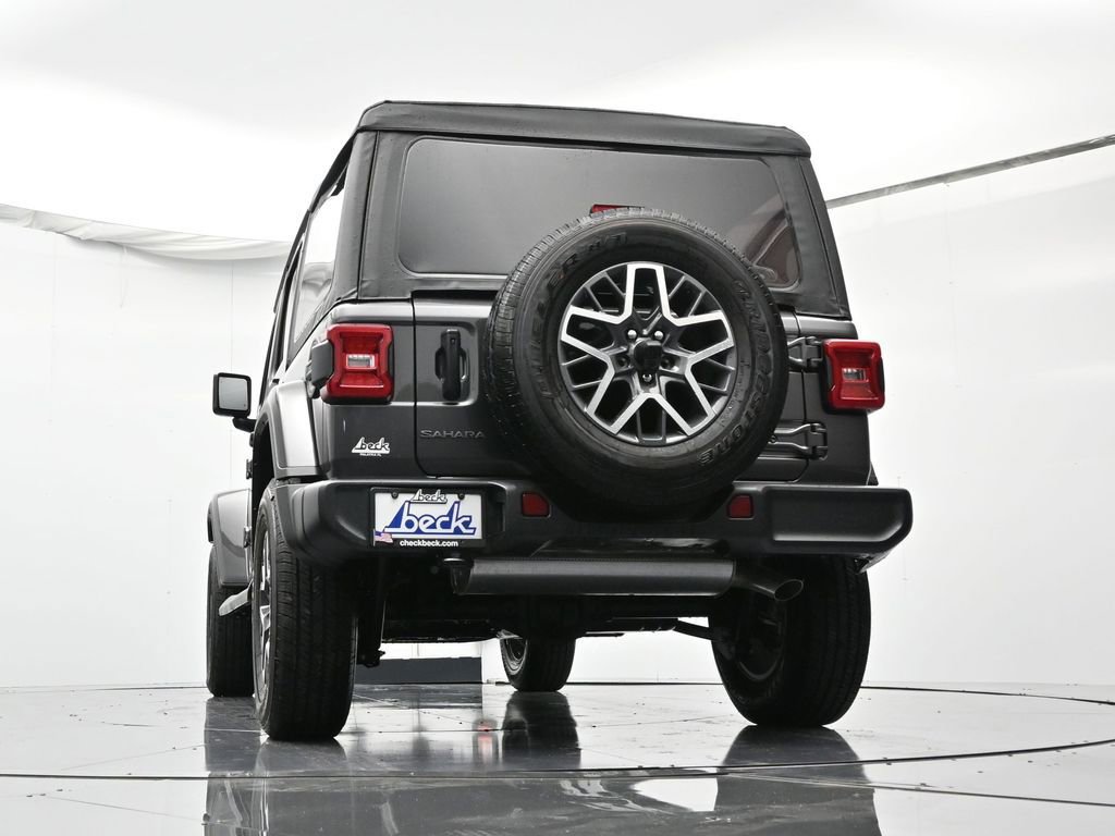 New 2025 Jeep Wrangler Sahara w/ Technology Group image 46
