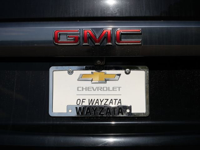 Used 2024 GMC Yukon AT4 w/ AT4 Premium Plus Package AWD/4WD image 8