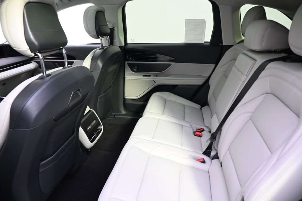 New 2026 Lincoln Nautilus Premier w/ Equipment Group 102A AWD/4WD image 21