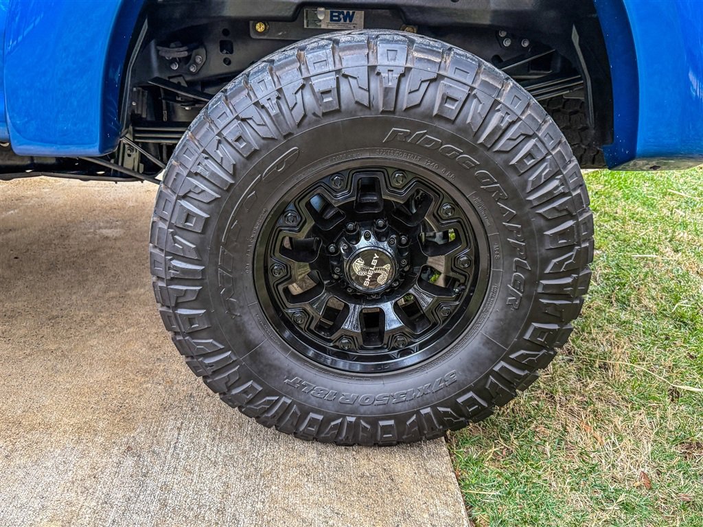 Used 2021 Ford F250 Lariat w/ Lariat Ultimate Package image 23