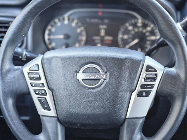 Certified 2023 Nissan Titan SV image 16