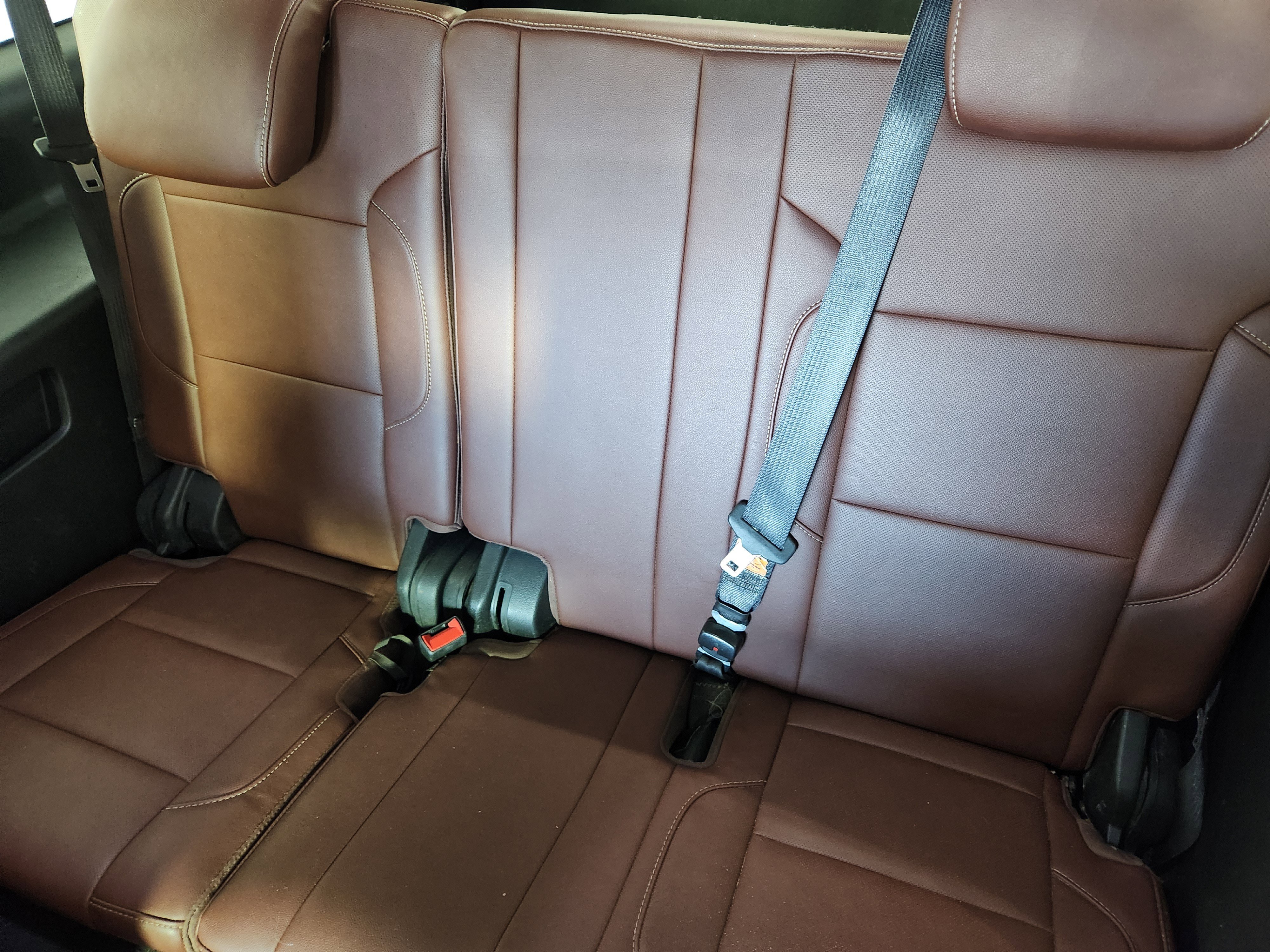 Used 2019 Chevrolet Suburban Premier w/ Premier Plus Edition image 15