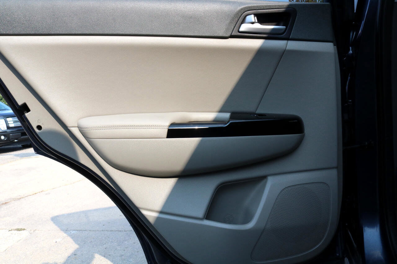 Used 2018 Kia Sportage EX image 31