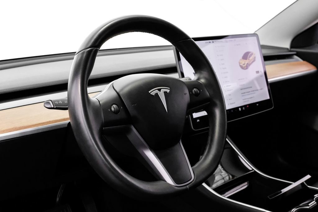 Used 2019 Tesla Model 3 Standard Range RWD image 17