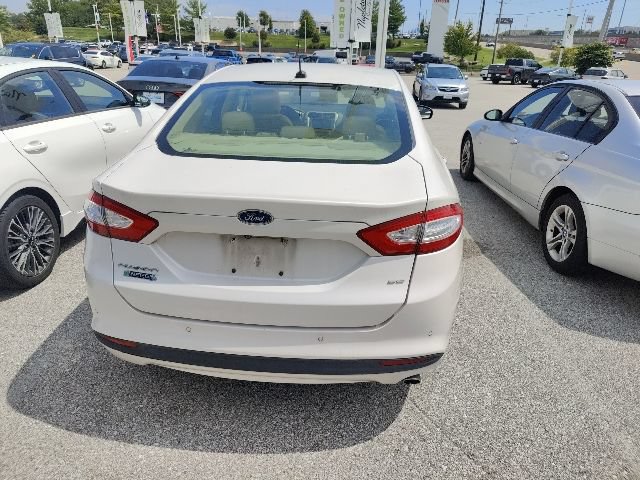 Used 2016 Ford Fusion Energi SE FWD image 9