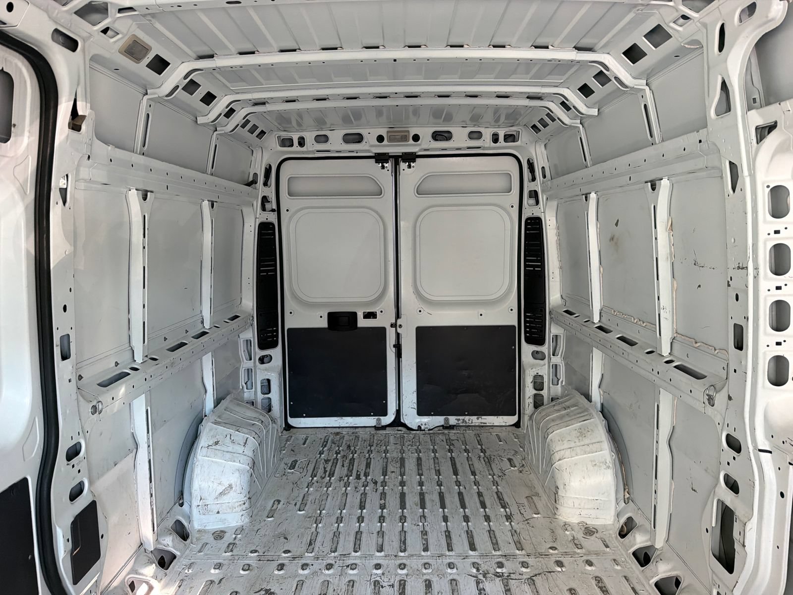 Used 2023 RAM ProMaster 2500 FWD image 21