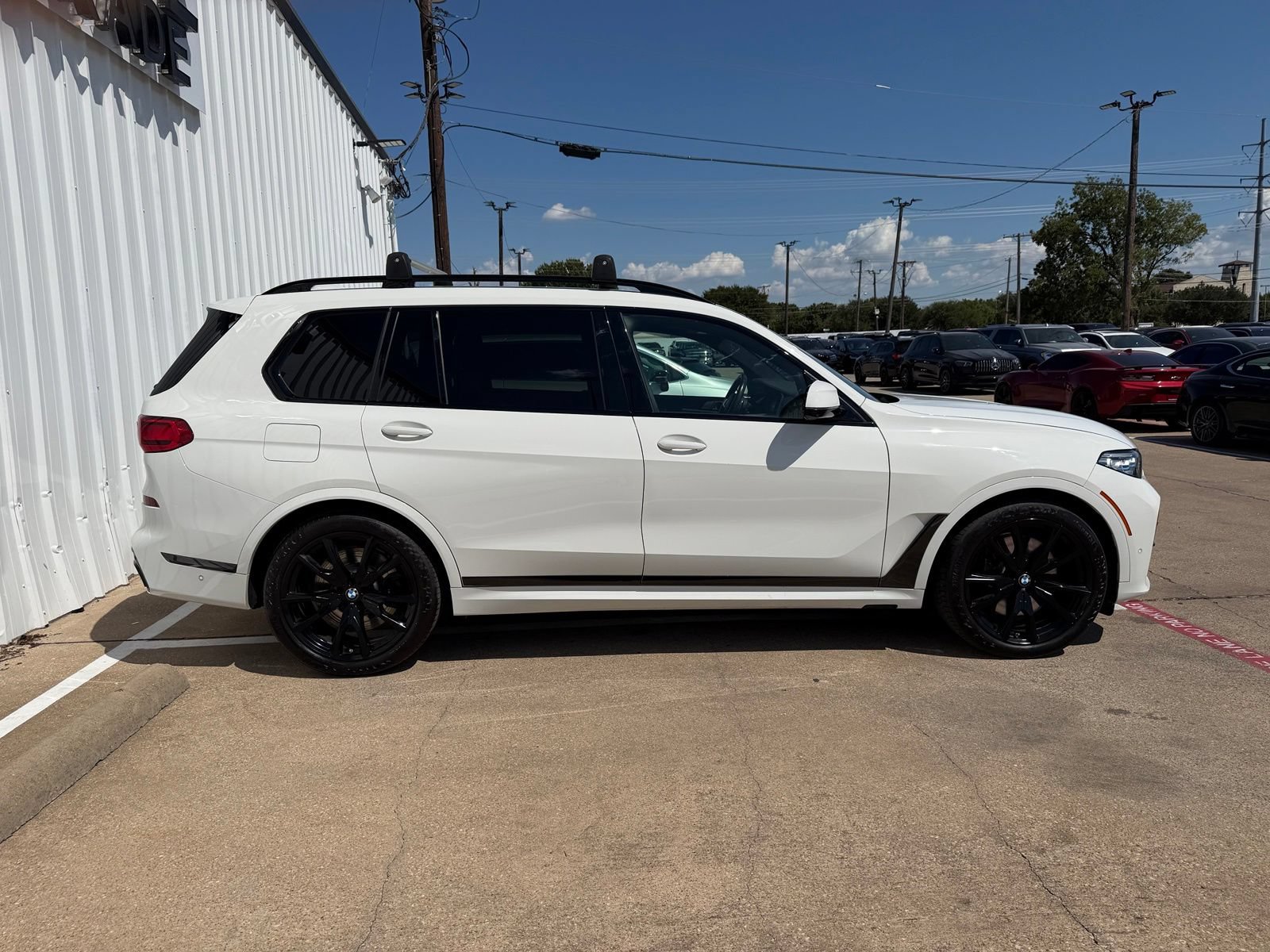 Used 2021 BMW X7 M50i w/ Dynamic Handling Package AWD/4WD image 8