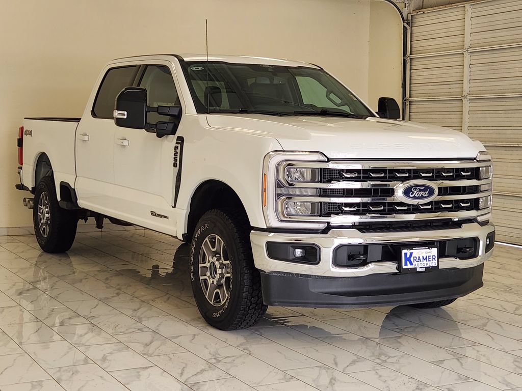 Used 2024 Ford F250 Lariat AWD/4WD image 3