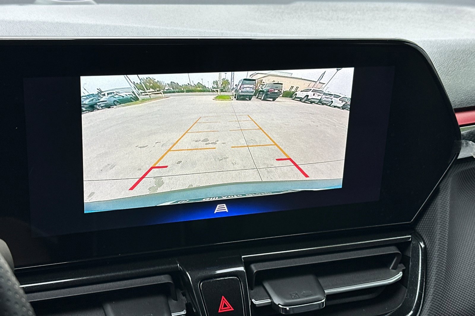 Used 2025 Chevrolet TrailBlazer RS w/ Driver Confidence Package image 19