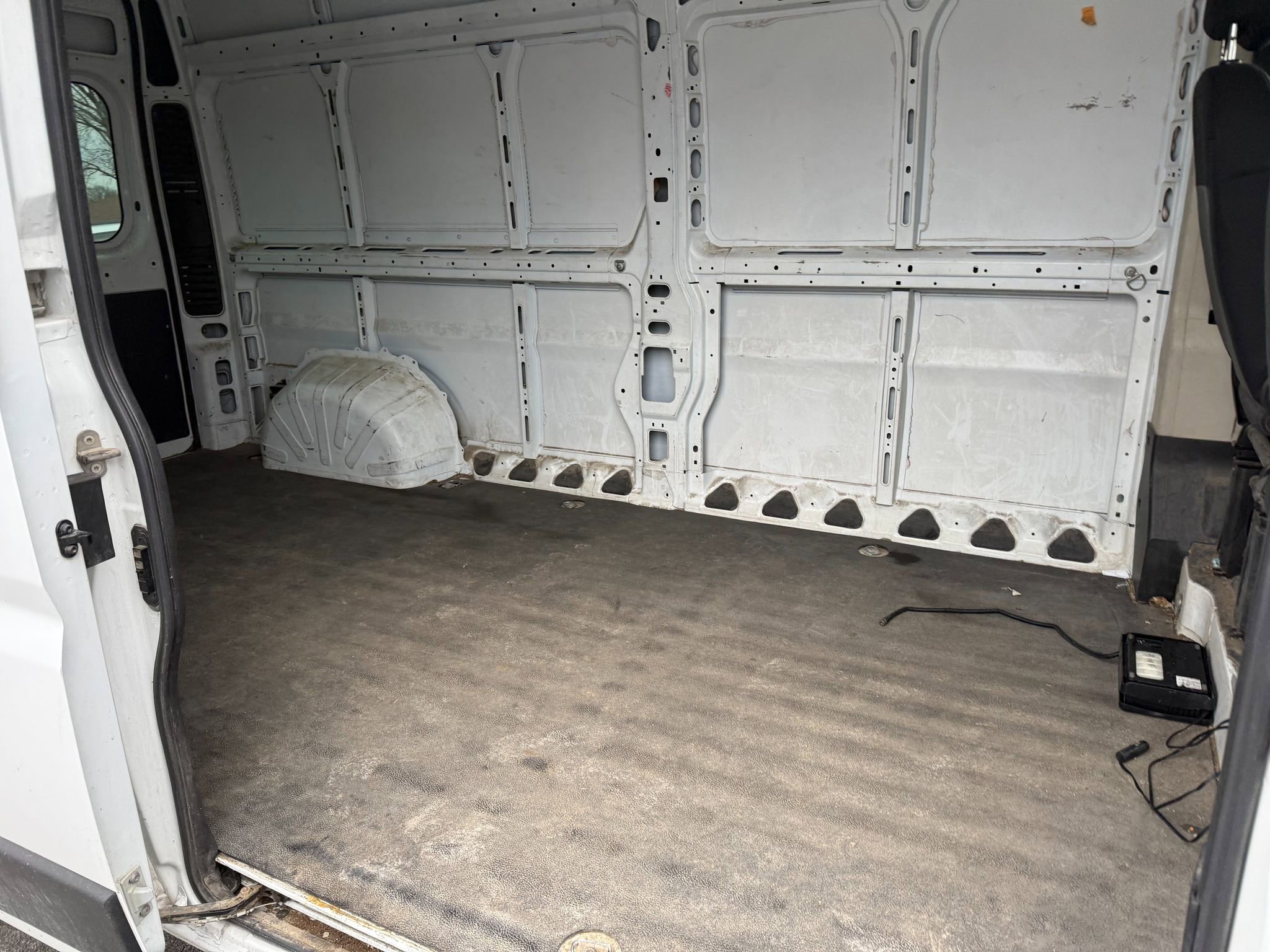 Used 2022 RAM ProMaster 2500 FWD image 7